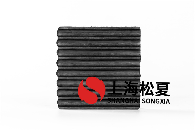 生產(chǎn)的橡膠<a href='http://m.a0988.cn' target='_blank'><u>減震器</u></a>特點(diǎn)有哪些方面？
